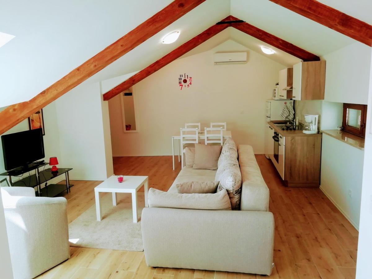 App E.N.A. Apartment Umag Luaran gambar