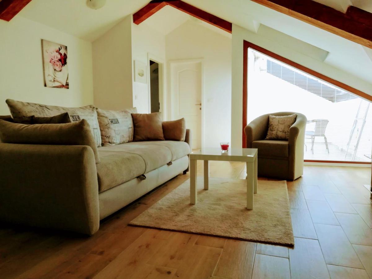 App E.N.A. Apartment Umag Luaran gambar