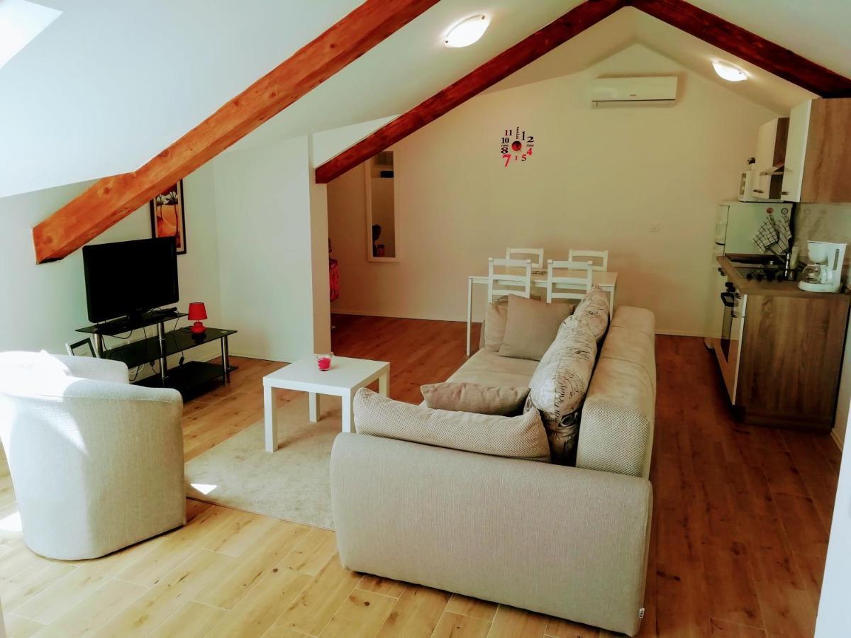 App E.N.A. Apartment Umag Luaran gambar
