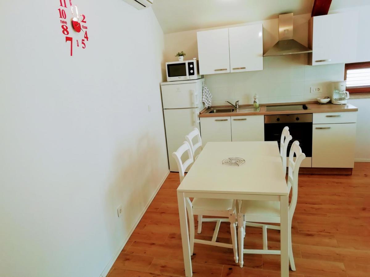 App E.N.A. Apartment Umag Luaran gambar